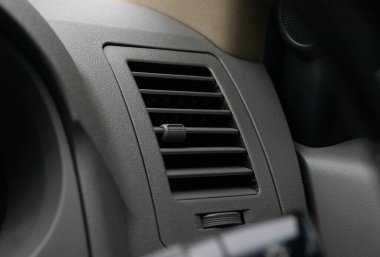 Arabanın içini yakından görebiliyoruz. Bazı düzenlemelerden sonra.