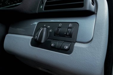 Eski bir arabanın içi gibi. Düzenlemeden sonra.