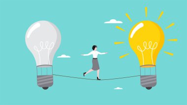 İş stratejisini değiştir, şirket yönetiminde yenilik başarılı olmak için değişir, iş kadını ampulden yanan bir ampule kadar ipi geçer.