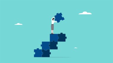 Ticari hedefe ulaşmak için başarı adımı, kazanç hedefleme süreci olarak ticari hedefler, hedefe ulaşmanın yolu, yönetime veya hedefe ulaşmak için strateji, iş kadını bulmacadan merdiven yapıyor