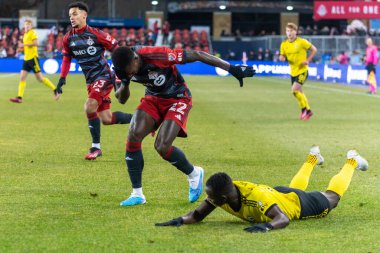 Toronto, ON, Kanada - 23. Maç: Richie Laryea # 22 Toronto FC 'de Toronto FC (Kanada) ile Columbus Crew (ABD) arasında oynanan 2023 MLS Normal Sezonu karşılaşmasında defans oyuncusu)