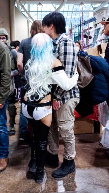 Toronto, ON, Kanada 17 Mart 2023: Toronto Comicon 2023 'te 17-19 Mart 2023 tarihleri arasında Toronto Kongre Merkezi' nde ziyaretçiler yer aldı..