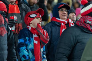 Toronto, ON, Kanada - Toronto FC (Kanada) ve Inter Miami FC (ABD) arasında Toronto, Kanada 'daki BMO Field' da oynanan maç sırasında Toronto FC taraftarları 18. MLS Düzenli Sezonu.