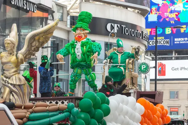Toronto Kanada Marca 2023 Ludzie Biorą Udział Paradzie Patryka Centrum — Zdjęcie stockowe