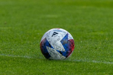 Toronto, ON, Kanada - 29 Nisan 2023: Toronto FC (Kanada) ile New York City FC (ABD) arasındaki 2023 MLS Normal Sezonu maçı sırasında resmi MLS topu)