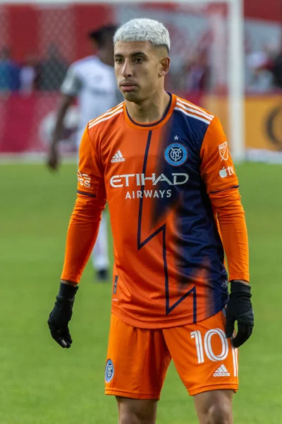 stock image Toronto, ON, Canada - April 29, 2023: S. Rodrigues @10  midfielder of the New York City FC during the 2023 MLS Regular Season match between Toronto FC (Canada) and  New York City FC (USA) at BMO Field  (Score 1:0, Toronto FC won)