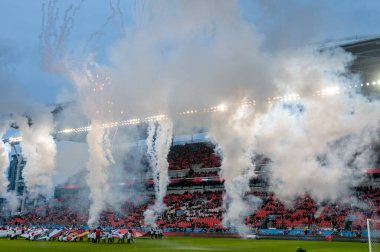 Toronto, ON, Kanada - 29 Nisan - Toronto FC (Kanada) ile New York City FC (ABD) arasındaki 2023 MLS Normal Sezonu maçı BMO Berore 'da Havai fişek)
