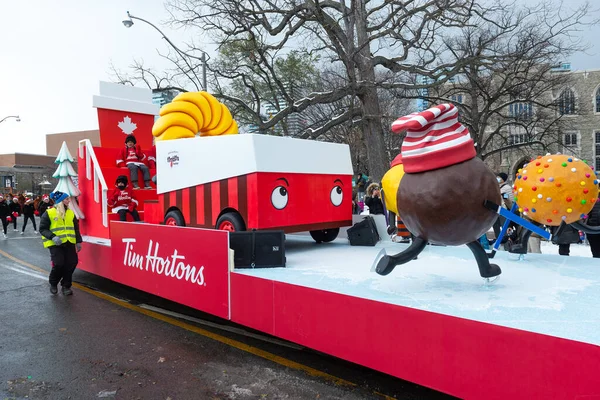 Toronto Kanada Marraskuu 2022 Ihmiset Osallistuvat 118Th Toronto Santa Claus — kuvapankkivalokuva