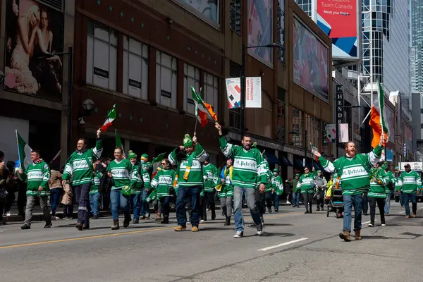 Toronto Canada March 2022 Mexican Community Take Part Patrick Day — Stock Photo, Image