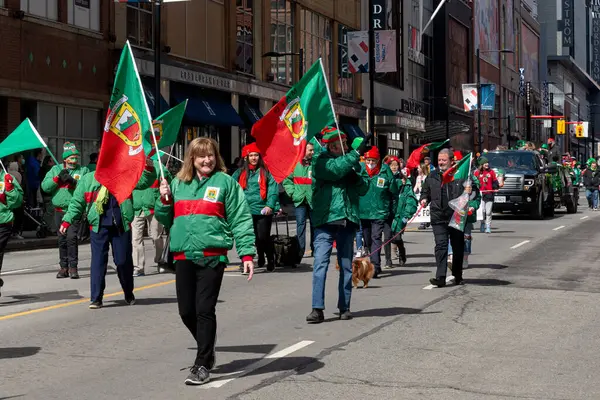 Toronto Kanada Marca 2022 Społeczność Meksykańska Weź Udział Paradzie Dnia — Zdjęcie stockowe