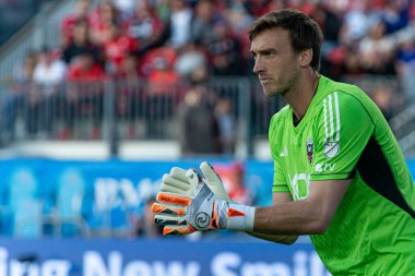 Toronto, ON, Kanada -27 Mayıs 2023: Toronto FC (Kanada) ve D.C.United (ABD) arasındaki MLS Normal Sezonu maçında 1 numaralı kaleci Tyler Miller Toronto, Kanada 'daki BMO Field' da