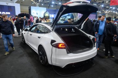 Toronto, ON, Kanada - 16 Şubat 2024: Nissan Metro Toronto Kongre Merkezi 'nde sunuldu