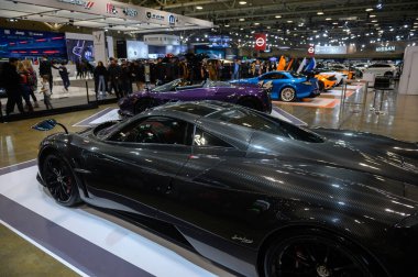Toronto, ON, Kanada - 16 Şubat 2024: Pagani Zonda R Sıvı, Metro Toronto Kongre Merkezi 'nde Pfaff Auto Group tarafından sunulmaktadır