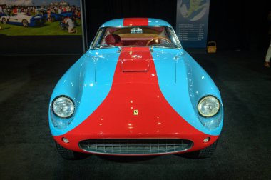 Toronto, ON, Kanada - 16 Şubat 2024: Ferrari (1957) 250 LWB Fransa Turu Metro Toronto Kongre Merkezi 'nde sunuldu