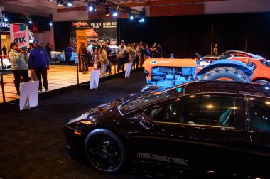 Toronto, ON, Kanada - 16 Şubat 2024: 2024 Kanada Uluslararası Otomobil Fuarı 370.000 'den fazla insanı Metro Toronto Kongre Merkezi' nde ağırlayarak rekor kırdı..