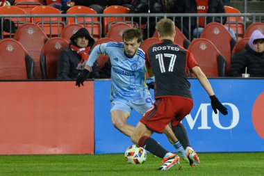 Toronto, ON, Kanada -23 Mart 2024: Saba Lobzhanidze # 9 Atlanta United defans oyuncusu Toronto FC (Kanada) ile Atlanta United (ABD) arasında oynanan MLS Normal Sezonu maçında topla hareket ediyor (Score 2: 0))