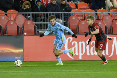 Toronto, ON, Kanada -23 Mart 2024: Saba Lobzhanidze # 9 Atlanta United defans oyuncusu Toronto FC (Kanada) ile Atlanta United (ABD) arasında oynanan MLS Normal Sezonu maçında topla hareket ediyor (Score 2: 0))