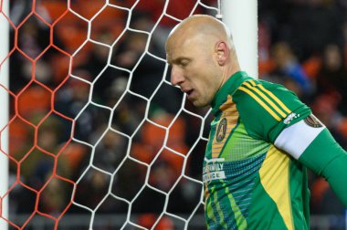 Toronto, ON, Kanada -23 Mart 2024: Brad Guzan # 1 kaleci Atlanta United 'ın MLS Normal Sezonu maçında Toronto FC (Kanada) ve Atlanta United (ABD) arasında BMO Field' da (Skor 2: 0)