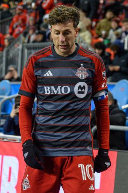 Toronto, ON, Kanada -23 Mart 2024: Toronto FC # 10 forvet Toronto FC 'de Toronto FC (Kanada) ve Atlanta United (ABD) arasında oynanan MLS Normal Sezonu maçı sırasında BMO Field' da (Skoru 2: 0))