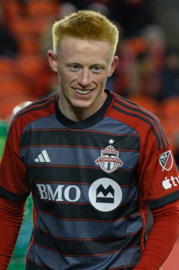 Toronto, ON, Kanada -23 Mart 2024: Matthew Longstaff # 8 Toronto FC portresinin orta saha oyuncusu Toronto FC (Kanada) ile Atlanta United (ABD) arasında oynanan MLS Normal Sezonu maçı sırasında)
