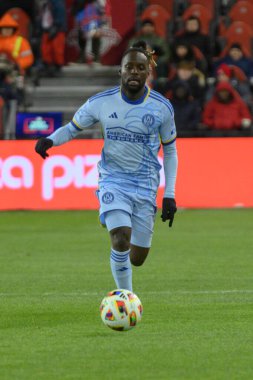 Toronto, ON, Kanada -23 Mart 2024: Tristan Muyumba # 8 Atlanta United defans oyuncusu Toronto FC (Kanada) ile Atlanta United (ABD) arasında oynanan MLS Normal Sezonu maçında topla hareket ediyor (Score 2: 0))
