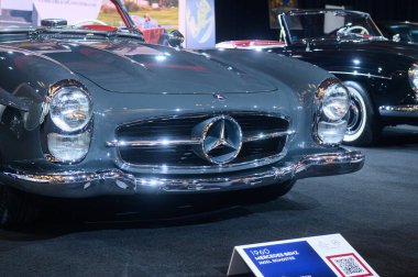 Toronto, ON, Kanada - 14 Şubat 2025: 1960 Mercedes-Benz 300SL Roadste