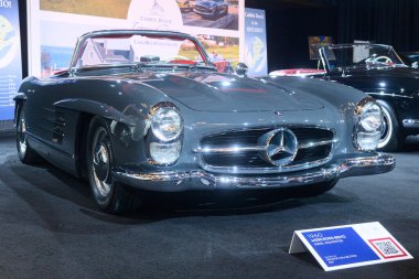 Toronto, ON, Kanada - 14 Şubat 2025: 1960 Mercedes-Benz 300SL Roadste