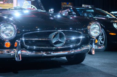 Toronto, ON, Kanada - 14 Şubat 2025: 1961 Mercedes-Benz 190SL Roadste