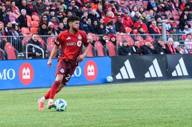 Toronto, ON, Kanada - 15 Mart 2025: Jonathan Osorio # 21 Toronto FC orta saha oyuncusu MLS maçında BMO Field 'da Toronto FC-Chicago Fire FC (1: 2 Chicago Fire FC kazandı)