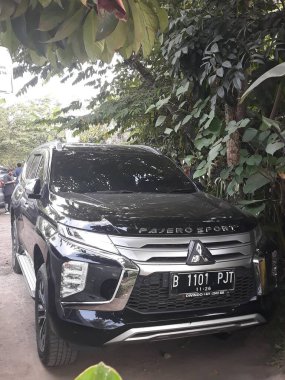 Şehirdeki araba parkı 