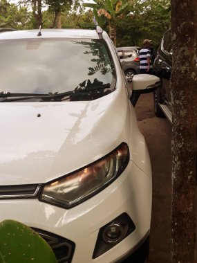 Şehirdeki araba parkı 