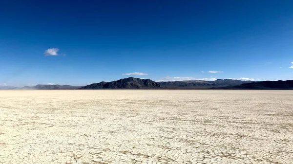 Kara Kaya Çölü manzarası, Nevada