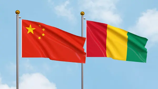 Ondeando Banderas China Guinea Fondo Del Cielo Ilustrando Diplomacia Internacional —  Fotos de Stock