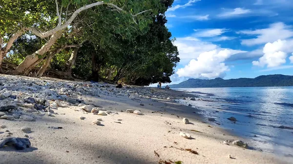 Costa Della Spiaggia Melonguane Talaud Sulawesi Settentrionale — Foto Stock