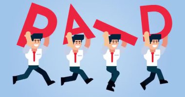 Animasyon İşadamları Mavi Arkaplan Üzerine Ücretli Metin Kavramını Çalıştırıyor