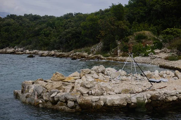 クロアチア南部のコルクラ島アドリア海の釣竿 — ストック写真