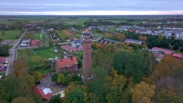 Cortometraje Capturado Por Drones Muestra Faro Gski Voivodato Pomerania Occidental — Vídeos de Stock