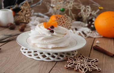 Mandalinalı kremalı pasta