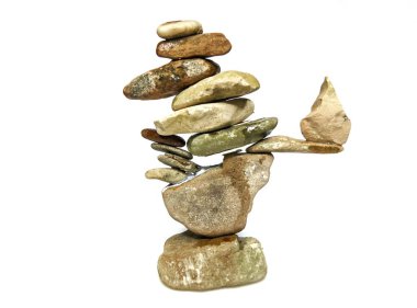 Beyaz arkaplanda izole taş