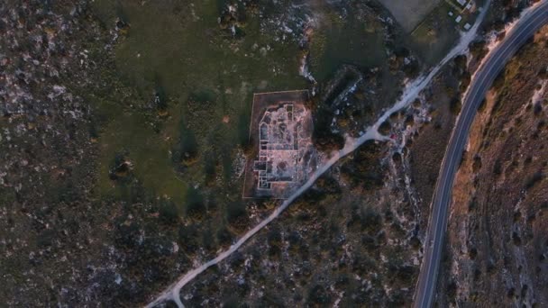 4K无人驾驶飞机从上方对希腊古城的射击 — 图库视频影像