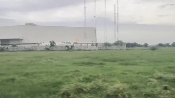 Gezicht Industrieën Torens Landbouwgebieden Van Auto Zijruiten — Stockvideo