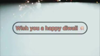 Parlak gökyüzü fotoğraflarının arka planında yer alan mutlu diwali metinleri diliyorum. 