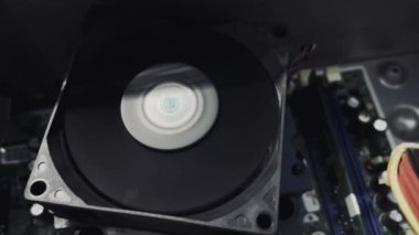 Çalışan bir Cpu hayranının görüntüsü