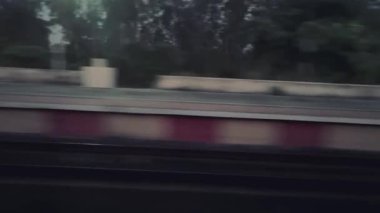 Araç yolda bulanık arkaplan