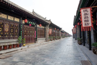 Sabah yasaklı kentte.