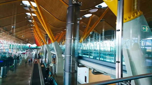 Международный Аэропорт Мадрид Барахас Мадрид Испания Мая 2018 Года Интерьер — стоковое фото