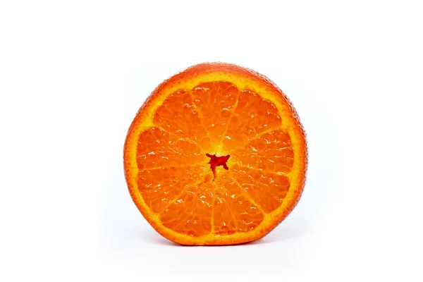 Coupe Orange Mandarine Isolée Sur Fond Blanc — Photo