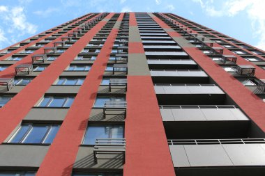 Kiev York şehrinin silueti. Binanın pencereleri. Bir binanın ön cephesi.