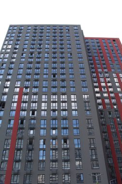 Şehirde yeni modern binalar