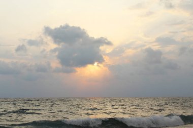 Akdeniz 'de gün batımı